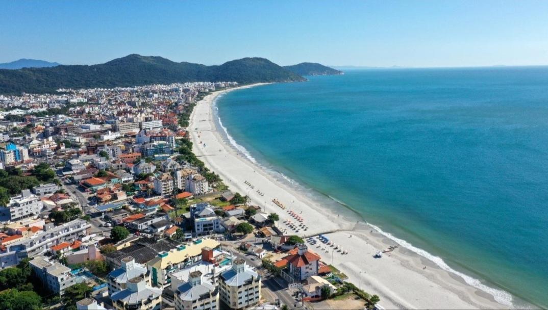 Апартаменти Apartamento 404 - A 20 Metros Da Areia Da Praia Dos Ingleses - 4 Pessoas Флоріанополіс Екстер'єр фото